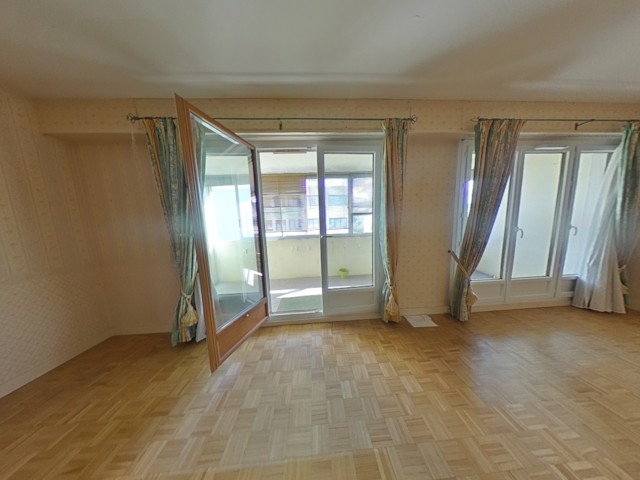 Miniature de 4 Pièces RER MICHALON Loggia Cave Parking Ascenseur